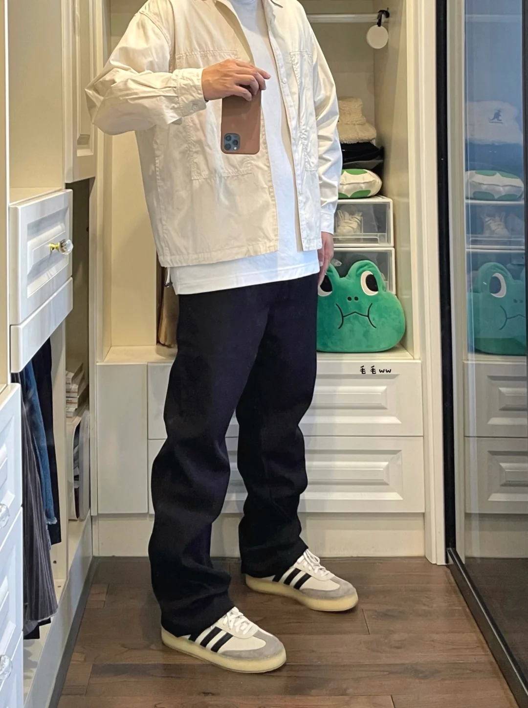 极简色系｜samba穿搭