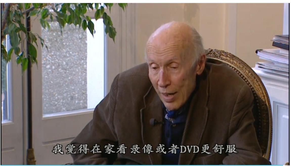 布努埃尔：我不喜欢看电影，但我喜欢将电影作为表达手段。除此之外，我觉得没有更好的