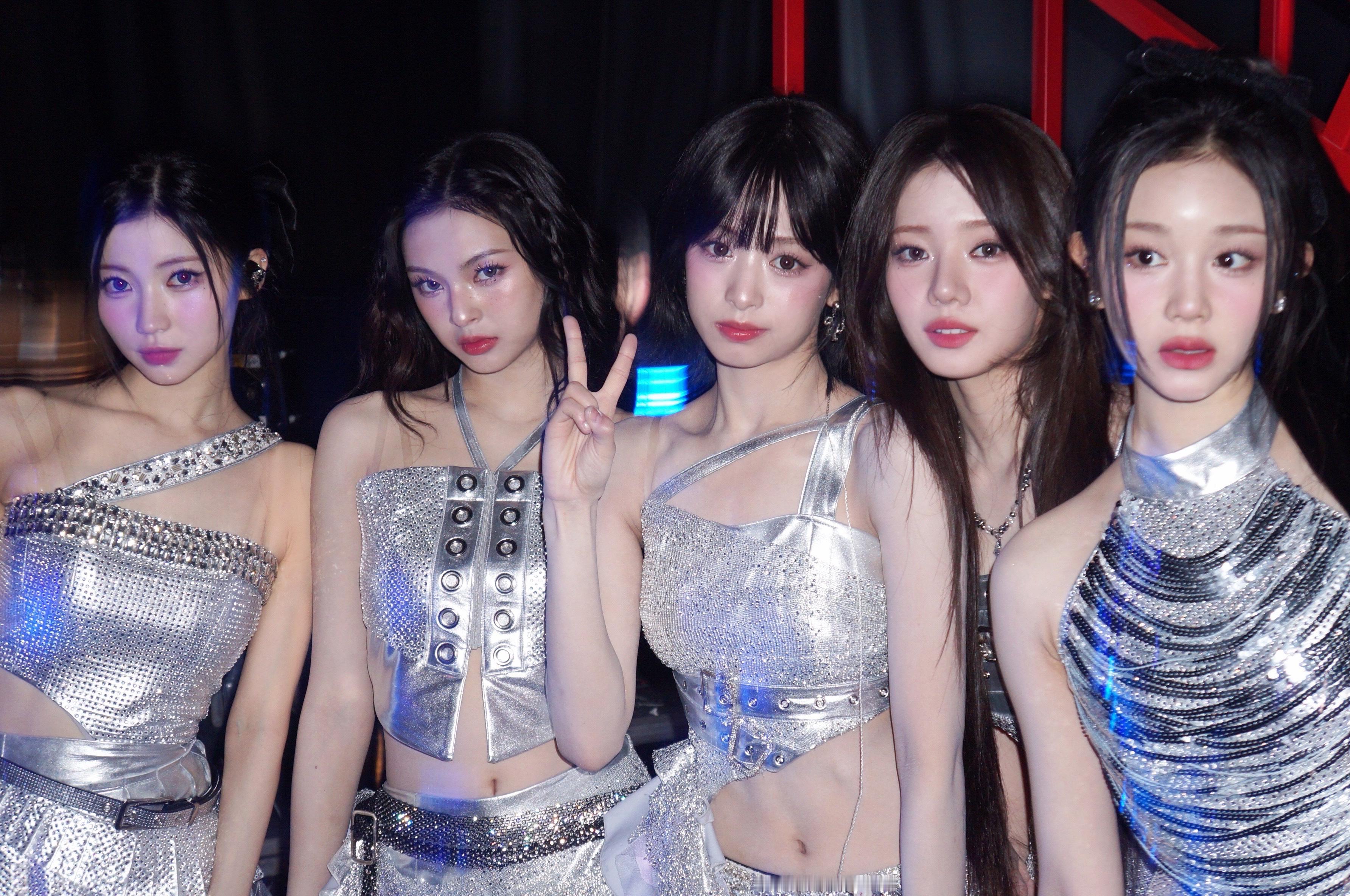 如何看rora公然排挤ruka，rora人设不是团里的小班长吗？ 