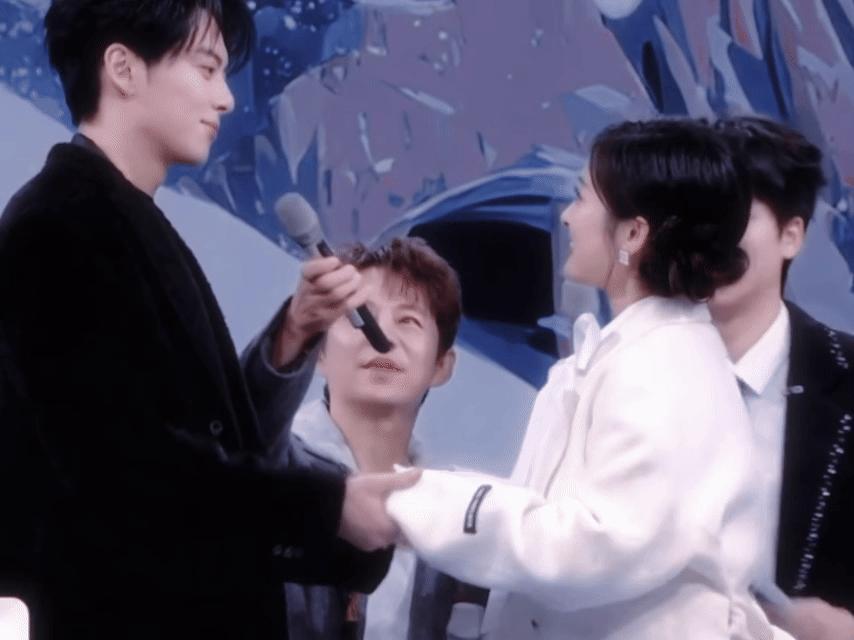 王鹤棣沈月现实版尼克朱迪 这一波联动我狠狠爱上了棣月同框甜度直接拉满 一起锁定 