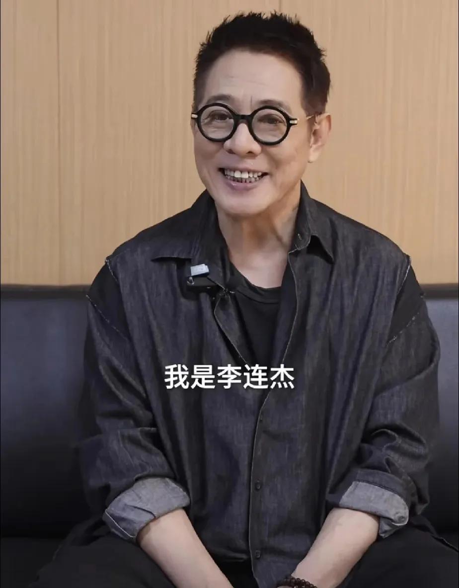 少林寺这部电影成就了两个人，
一个是李连杰，
一个是释永信，
这就是电影的魅力。