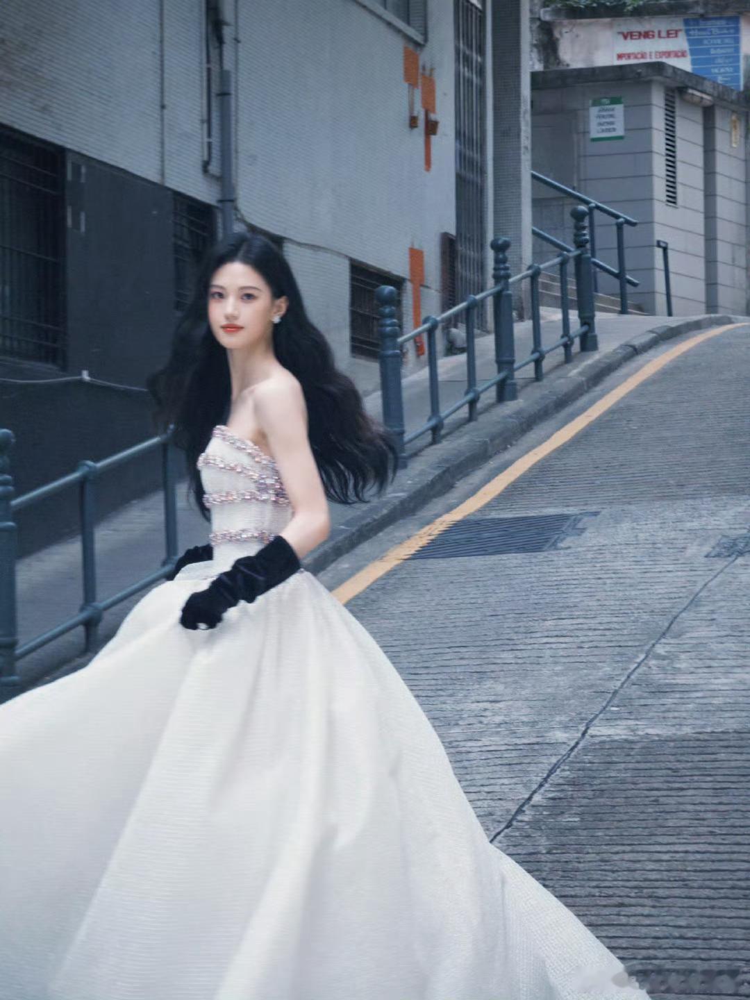 这个沈羽洁 惊为天人 