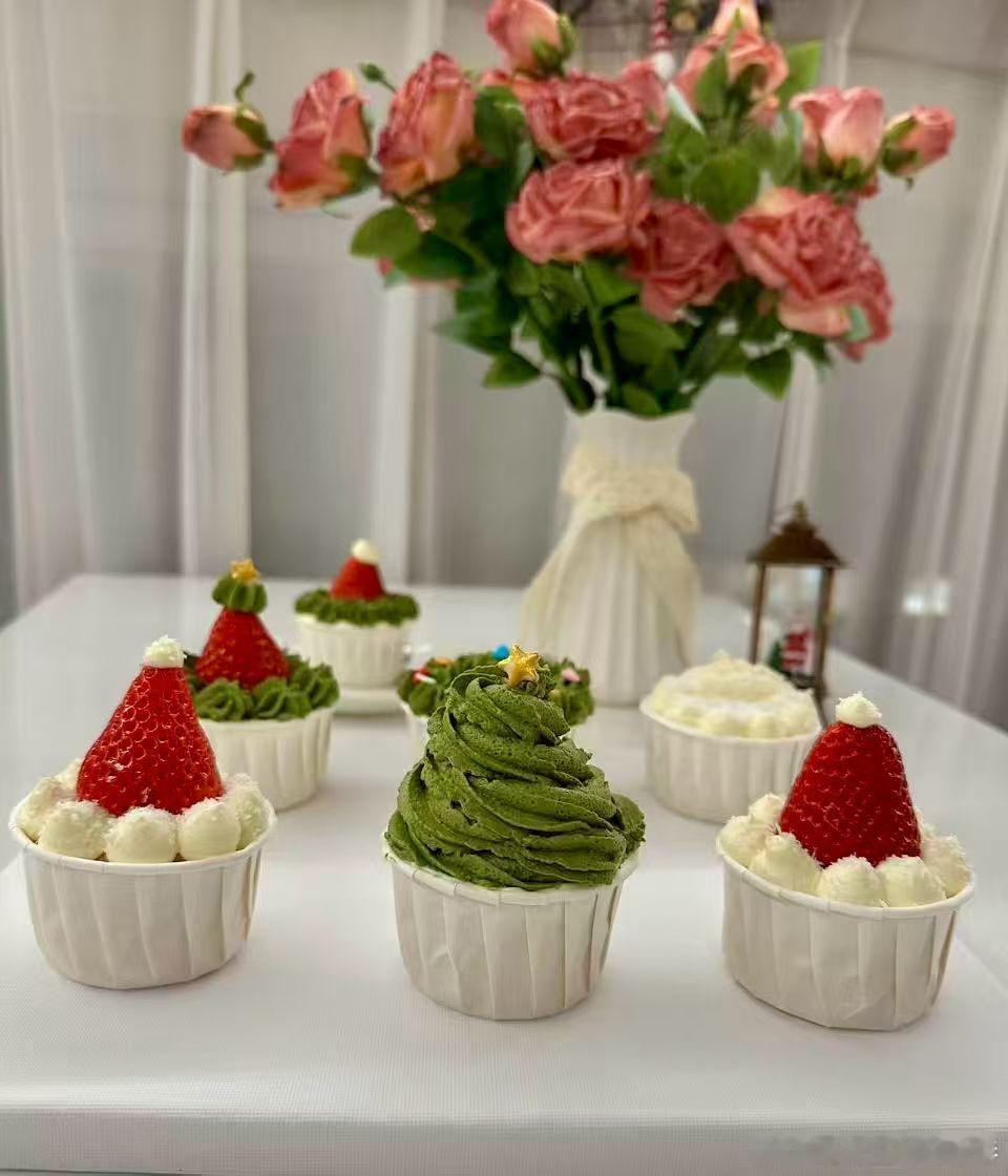 生活手记曾满心笃定曾满心笃定能与你携手走得更远，那些相处时的契合与畅谈，都成了支