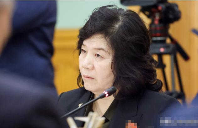 朝鲜做出一个不寻常举动。据朝鲜官方媒体近日披露，朝鲜外务相崔善姬已经启程前往俄罗