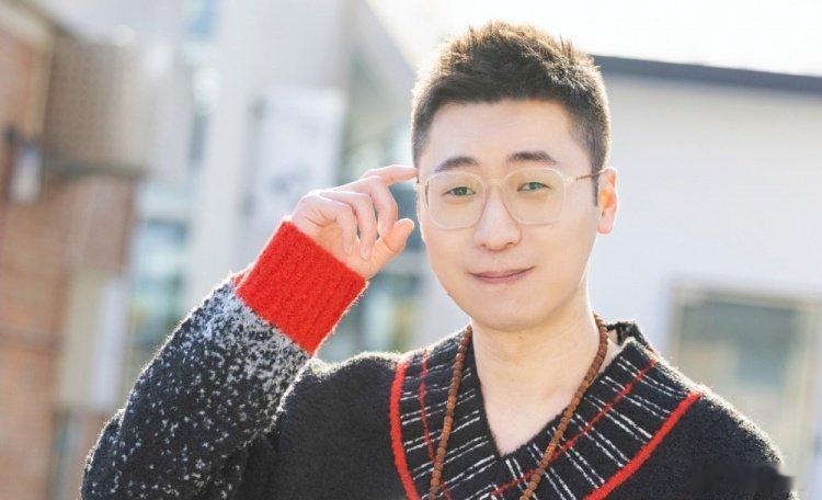 王多多谈S14：终于不再教玩家打游戏 此前删除符文我耿耿于怀英雄联盟LPL赛区官