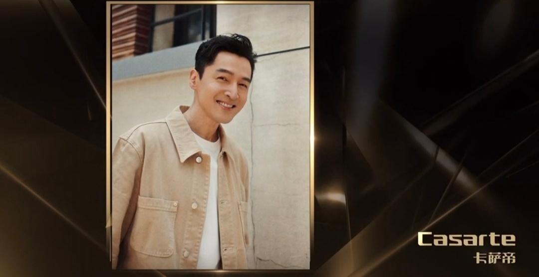 #胡歌央视访谈宣传片#最近营业量好像个高仿，请继续保持！访谈节目约起来。 ​​​