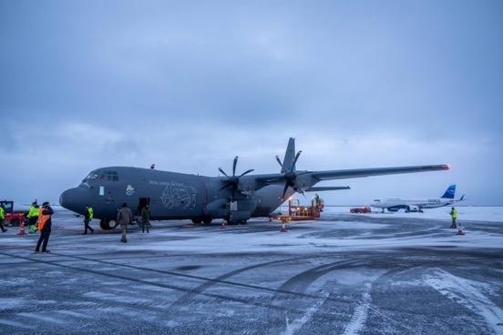 一架隶属于丹麦皇家空军第 721 中队的 C-130J-30“超级大力神”军用运