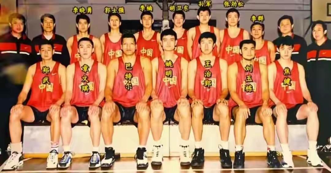 中国男篮主场输给日本男篮，也是另一类的第一次。
中日男篮队员对比，差距应该不大，