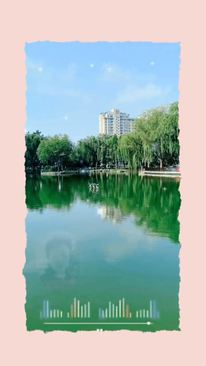 恭喜你，你家是个好地方。你家这片地简直是自带祥瑞。从现在开始，好运像潮水一样涌来