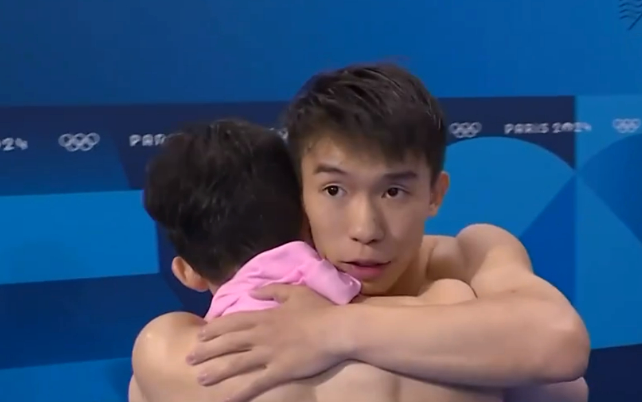 #奥运会# 恭喜王宗源龙道一男双三米板夺得金牌！ ​​​2分优势！ ​​​