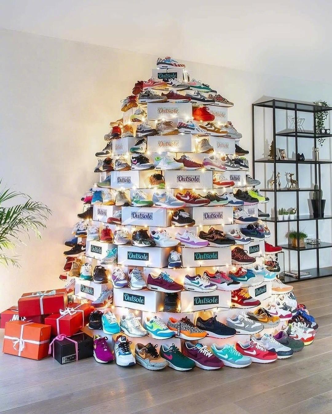 拥有数不尽的球鞋是多少人的梦想？ 