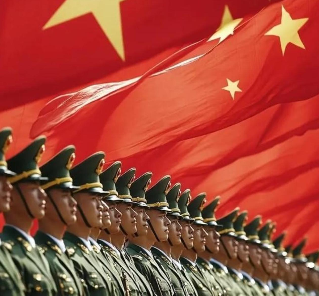 打开互联网的历史记忆，有些画面就像是退不掉的潮水，哪怕时过境迁，那种无力感依然能