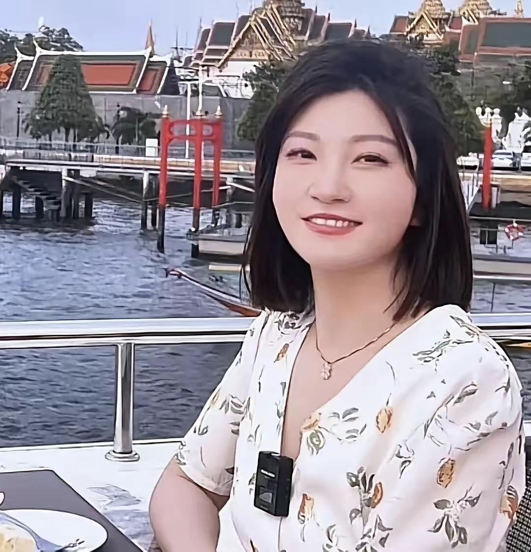 王暖暖女士接下来可能会迷茫一段时间吧，

她所坚持的事情终于有了结果，6年的时间