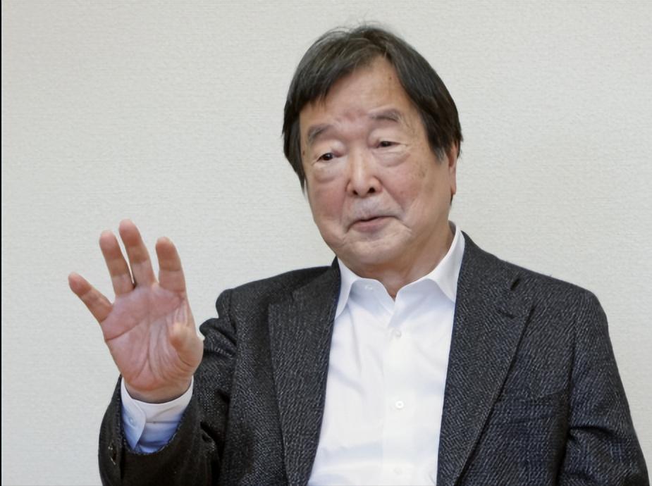 12月17日，据共同社报道，日本前外务审议官田中均在接受采访时说：“在日本，如果