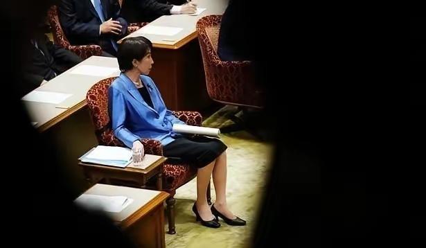 高市早苗已然大势已去！随着中日对峙持续升级，昔日受到拥护的高市早苗如今似乎已然没