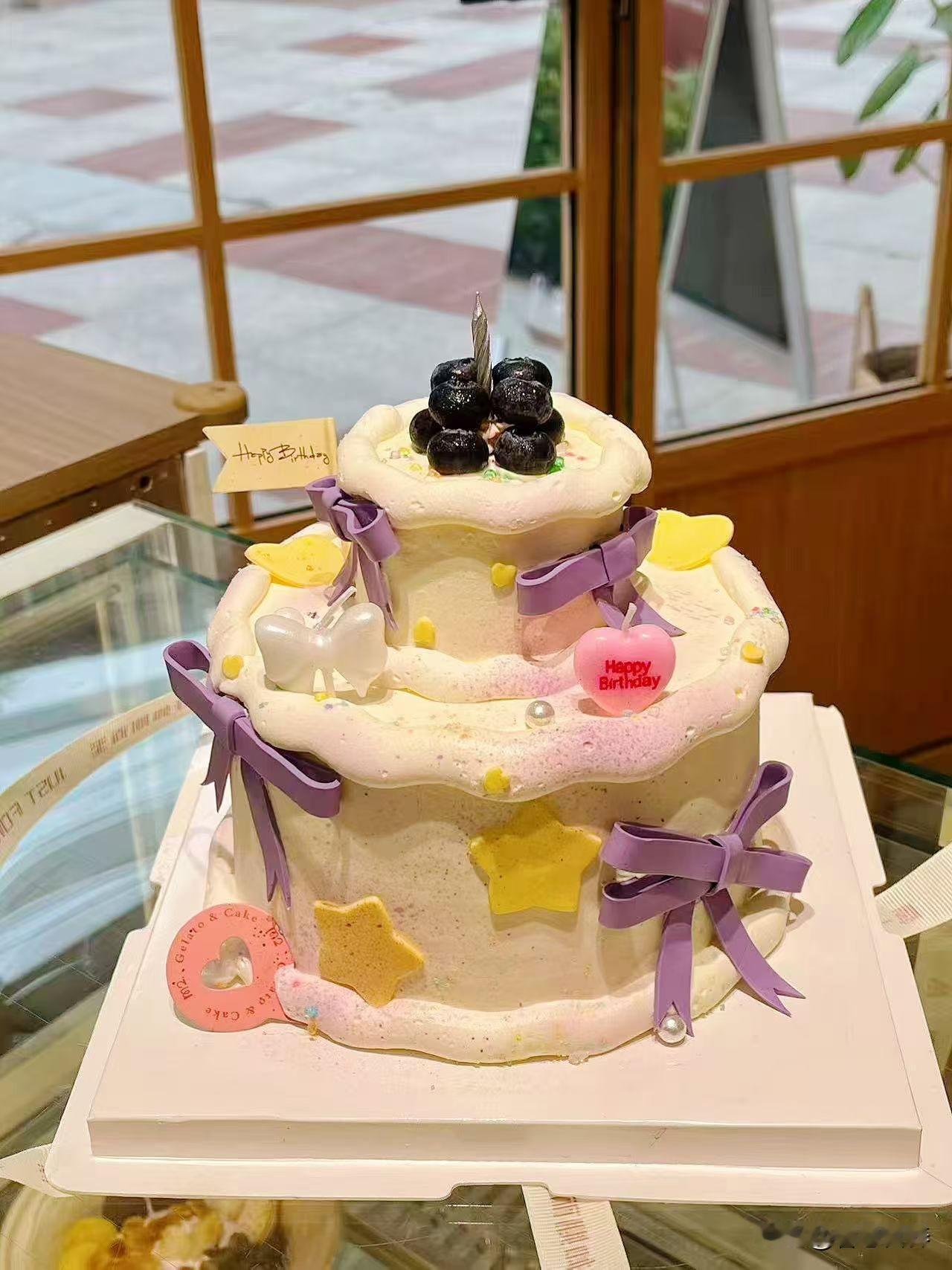 你的头发，正在密谋一场“褪色”罢工！

朋友们，今天我们来聊一个让无数中青年深夜