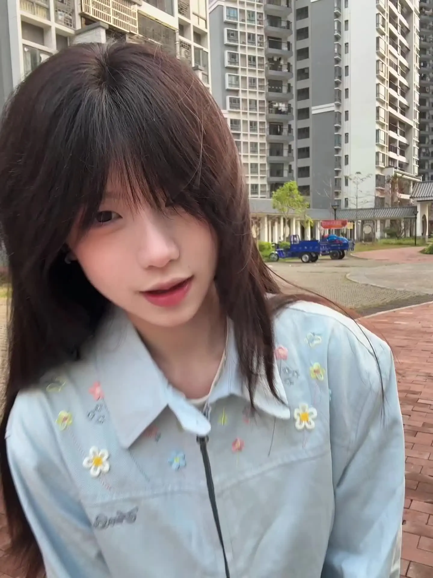 我不知道怎么和生活中无法失去的人说再见 所以我没有说再见就离开