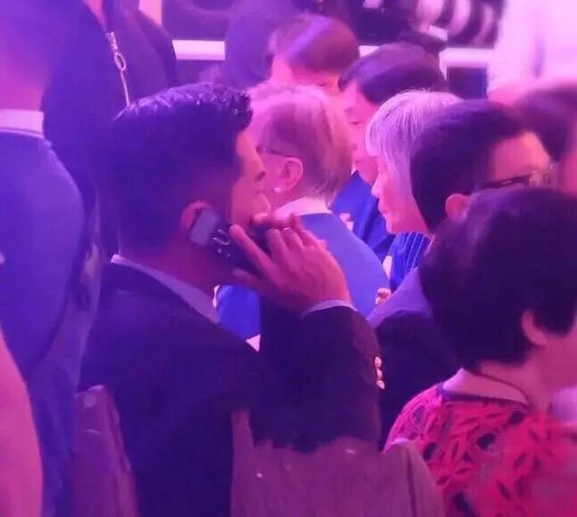 古天乐回应！真的不想用智能手机！

近日，香港影帝古天乐在一档娱乐节目中正面回应