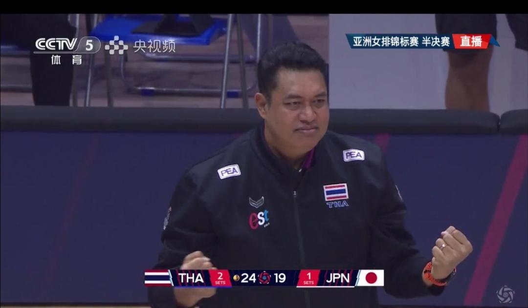热烈祝贺泰国女排3：1（25-21；25-20；20-25；25-20）胜日本女