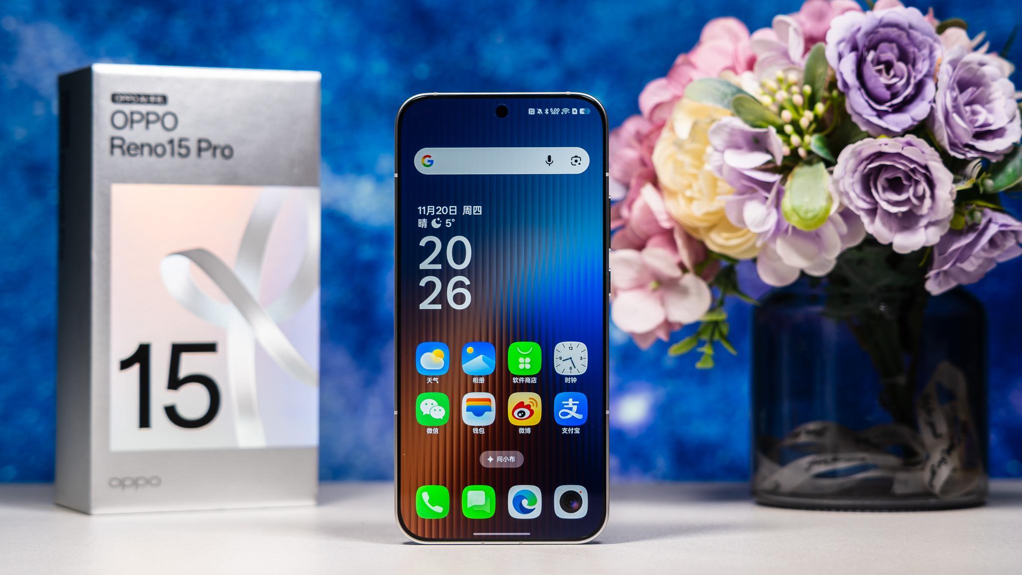 长久以来，Reno 系列一直是中端机型中的『潮流市场爆款』，在『性价比』和『参数