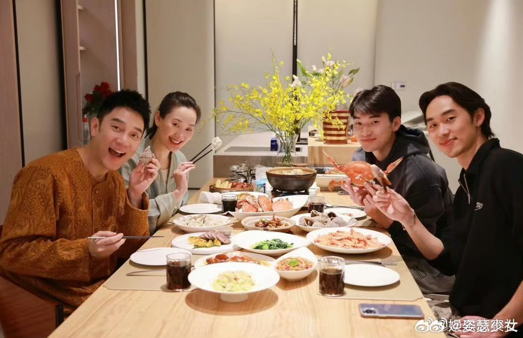 林依轮发文庆祝结婚31周年这是什么神仙爱情，林依轮和西华直接把婚姻过成了连续剧，
