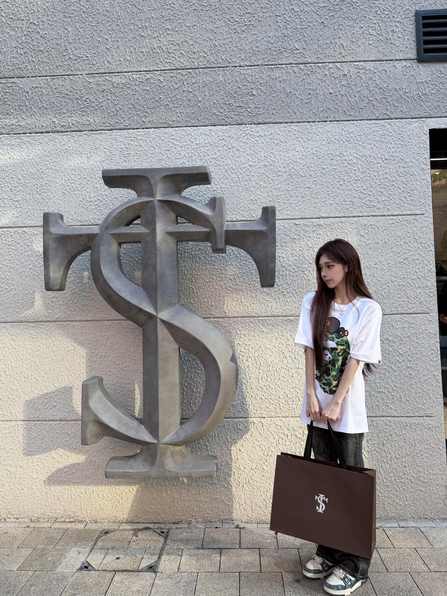 老大 我们这样听 asen穿stk 就真的会拥有小镇爱吗