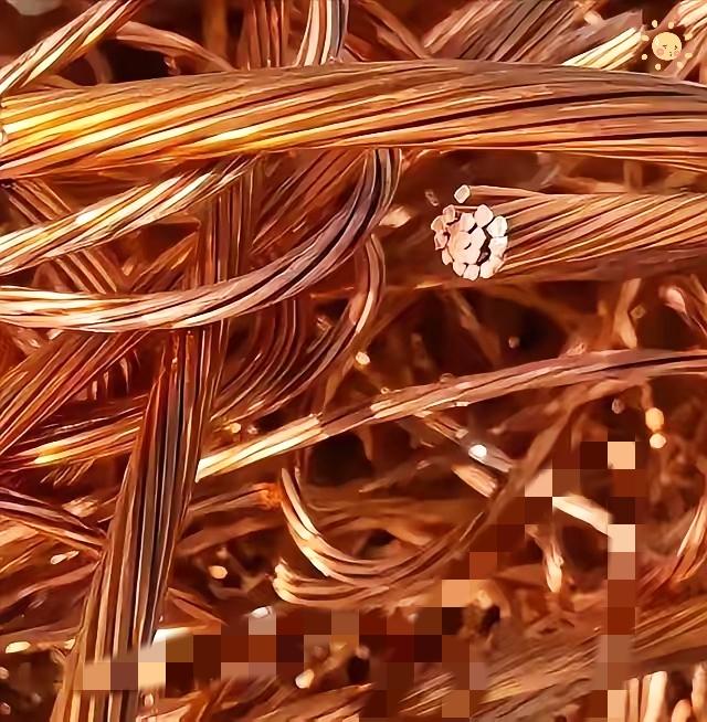 美国囤铜炒价想卡中国脖子，结果被咱用白银反制，这波博弈直接彰显大国智慧！

美国