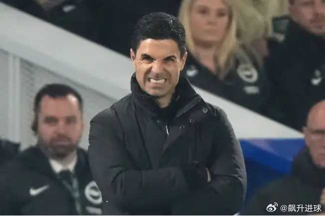 阿森纳双喜临门：争冠天平彻底倾斜，热刺恐难逃降级厄运今晚的英超就像是一场精心安排