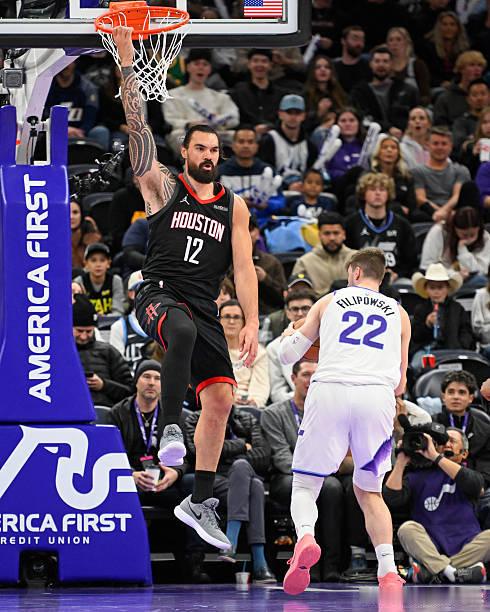 休斯顿火箭 亚当斯-我的评分：这就是海王！！亚当斯今天发挥高效，进攻端连续杀伤且