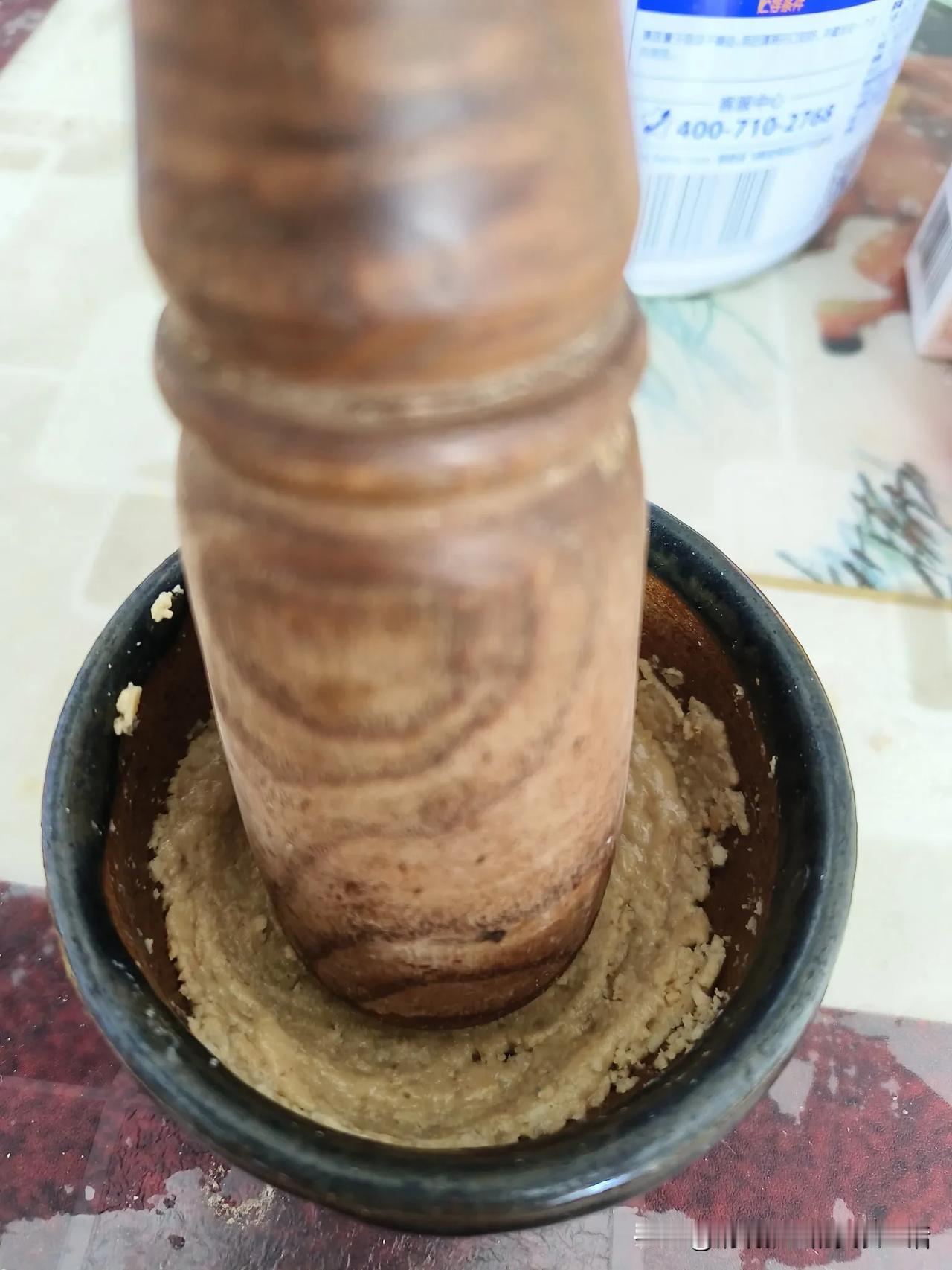 闲来无事，做个纯天然的花生酱[笑哭]