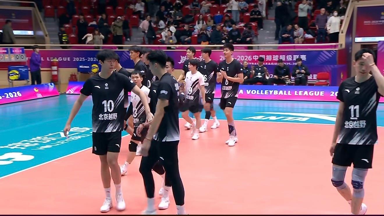 【天津男排五局力克北京夺新赛季开门红】2025-2026中国男排超级联赛常规赛A