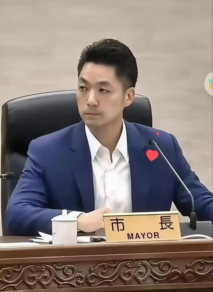 台北市长蒋万安发表声明，
4月13日，针对郑丽文结束访陆行程后，国台办发布10项