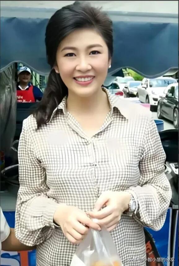 好多人都说英拉长得特漂亮，是亚洲比很多女明星漂亮的顶级美女，我本来还有点不信，结