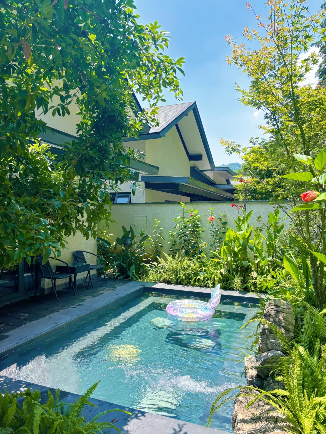 昆明周边📍私汤真温泉玩水也太棒了🌟