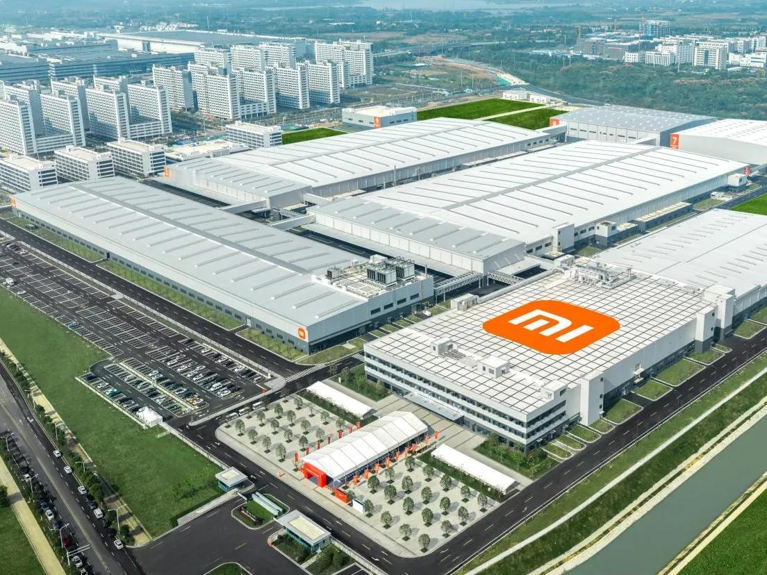 新兴产业、未来产业势头强劲。近3年人工智能产业年均增长30％以上，全市在研在用的