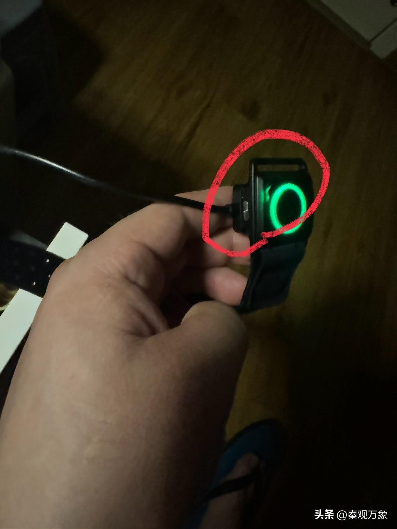 都说支持国货，但国货这个质量，和售后态度属实让人不敢恭维！
我平时喜欢运动，又注