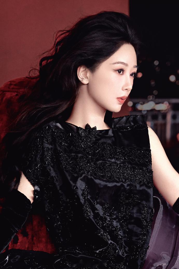 杨紫杨紫董竹君 yz杨紫玉兰花开君再来 "我对你的思念就是一个循环小数,一遍又一