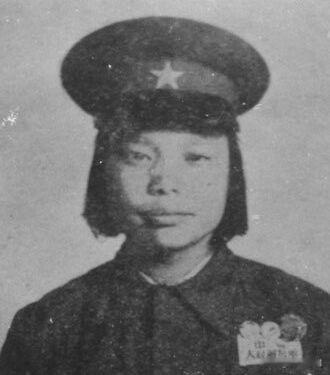 昆华女中走出的铁血英雄：21岁获授全国战斗英雄
 
涂勋，女，1929年生。曾就