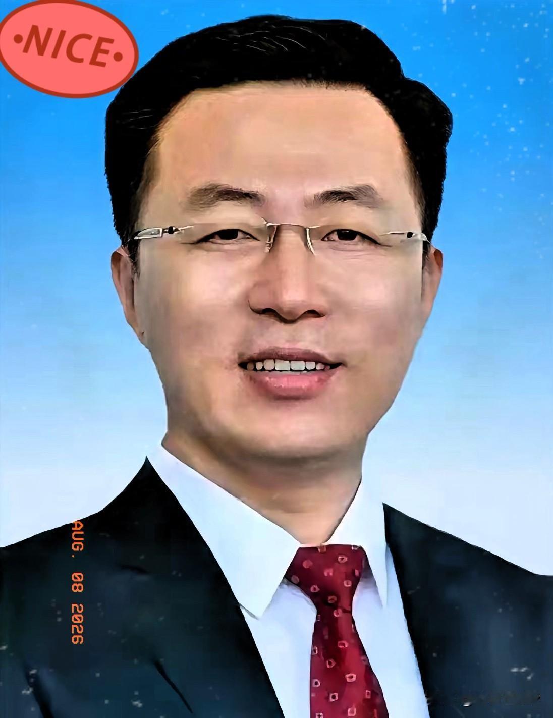 51岁的王峰被查！直到被查的那一刻，他或许还活在梦里，没有醒来。

前脚还在台上