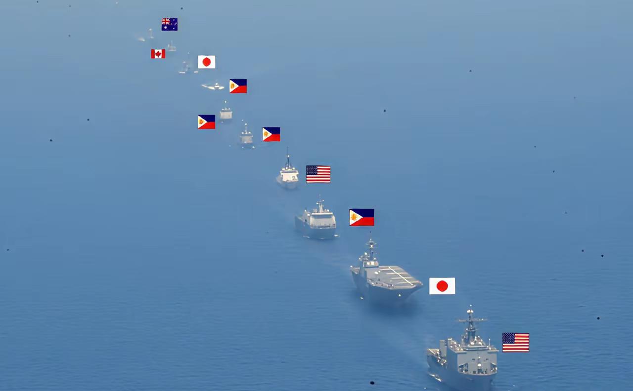 24日，日本自卫队公布了“肩并肩”军事演习的现场照片。日媒还特别“贴心”地将参演