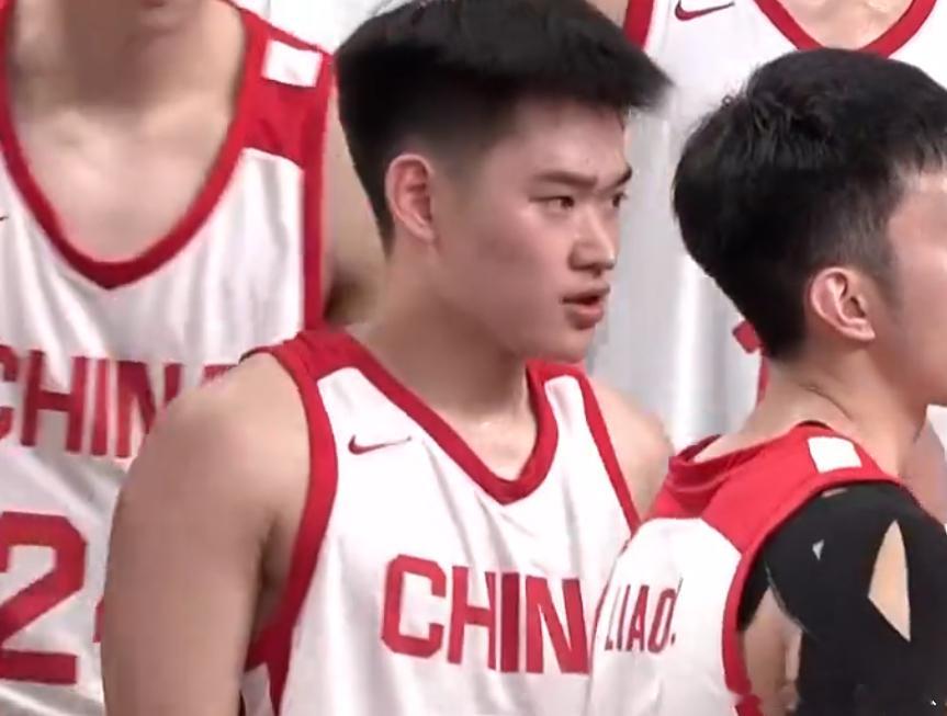 中国男篮vs塞尔维亚fmp 赵维伦今晚8罚8中，基本功这一块