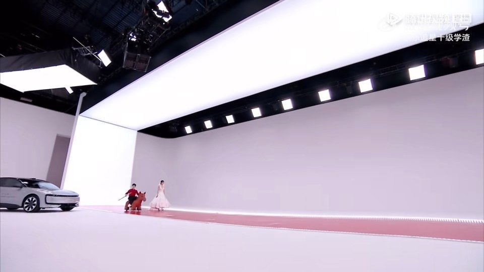 曹骏大闹星光大赏星光大赏 哈哈哈！宋茜今晚睡醒都会坐起来说：不是？他怎么这样（P