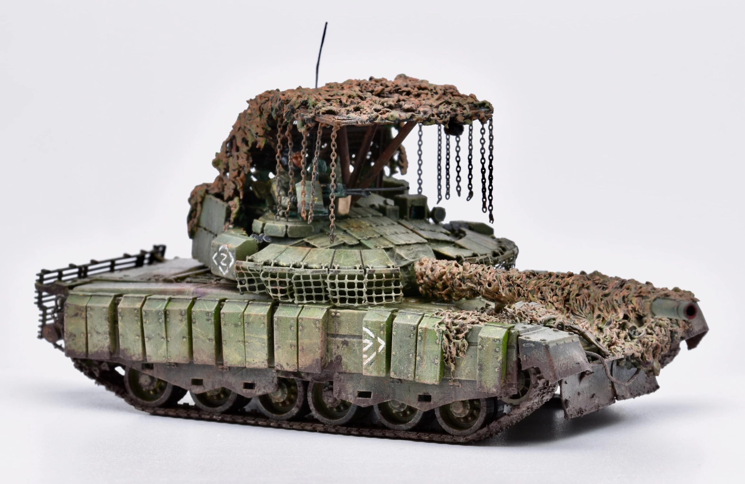 T-80BVM（T-80БВМ） 1/72 Best Resins 套件#1/7