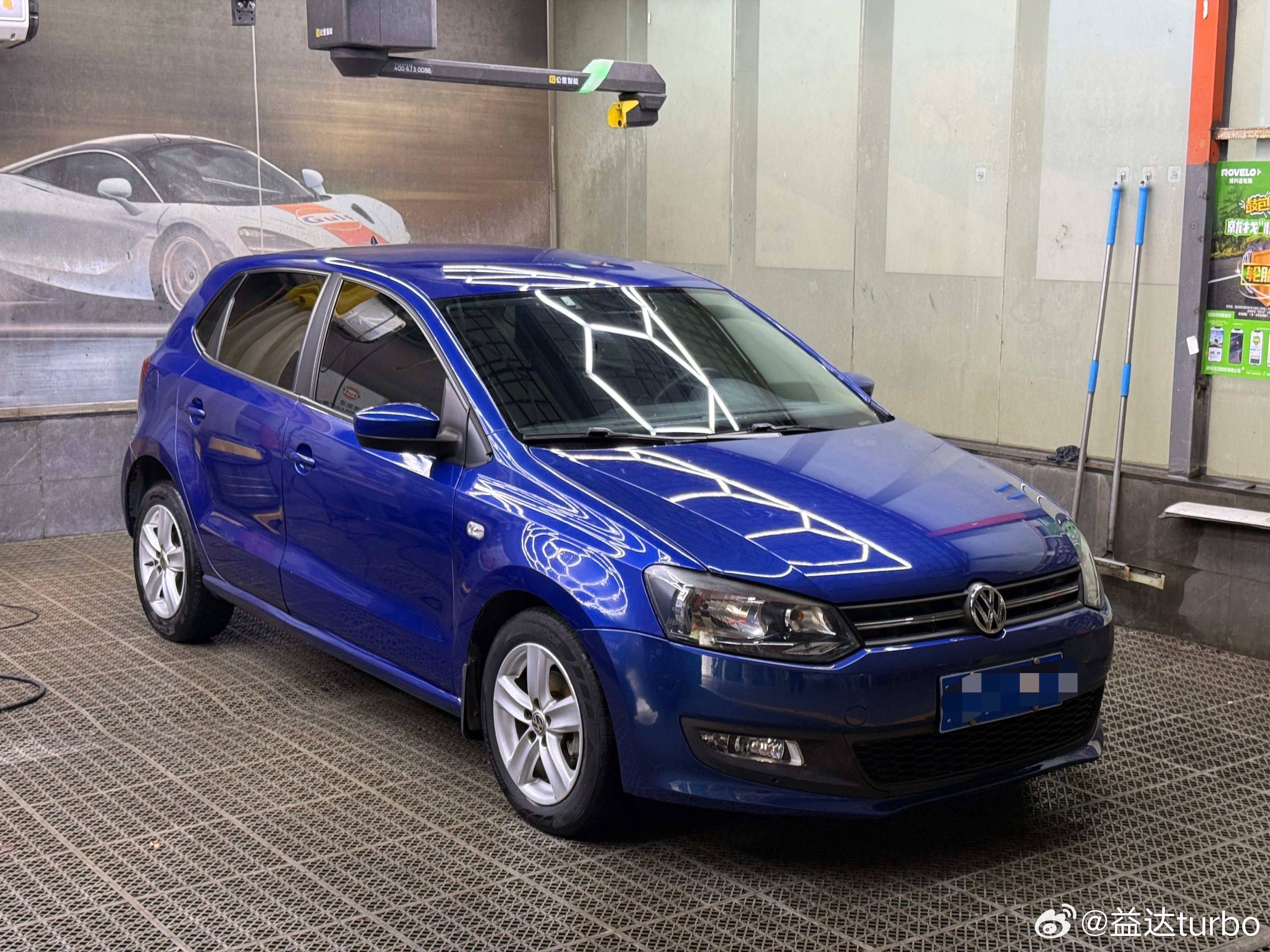 今天和蓝色比较有缘买入两台蓝色小汽车1️⃣18年英菲尼迪Q50L，一手车6.2万