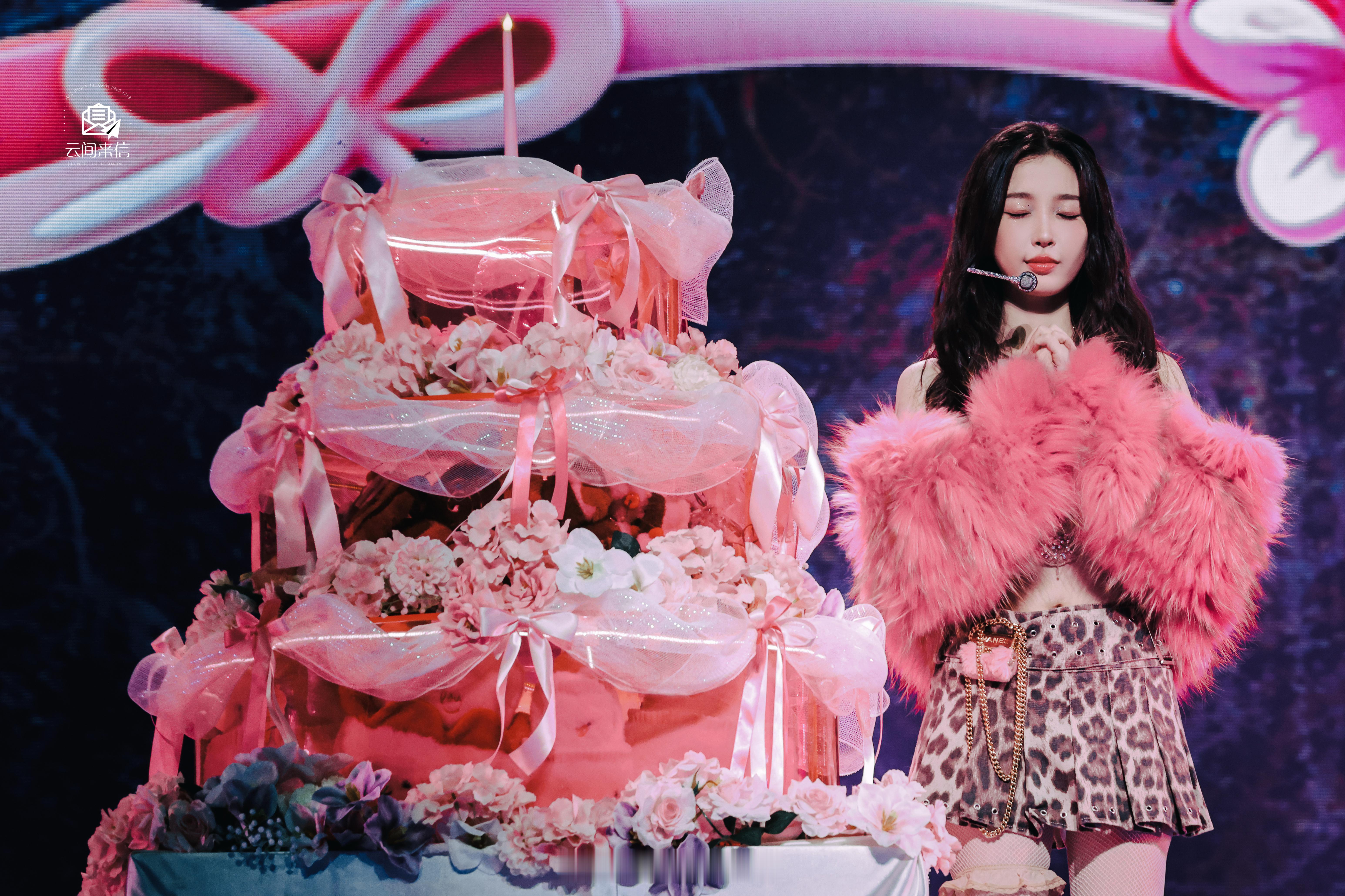 虽然我没去虞书欣生日会，但是看到路透视频，虞书欣讲那些话太真诚了，不由自主地眼眶