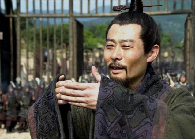 鲁肃：三国最被“降维打击”的顶级操盘手｜他没赢过一场战役，却用三份文件，把东吴从