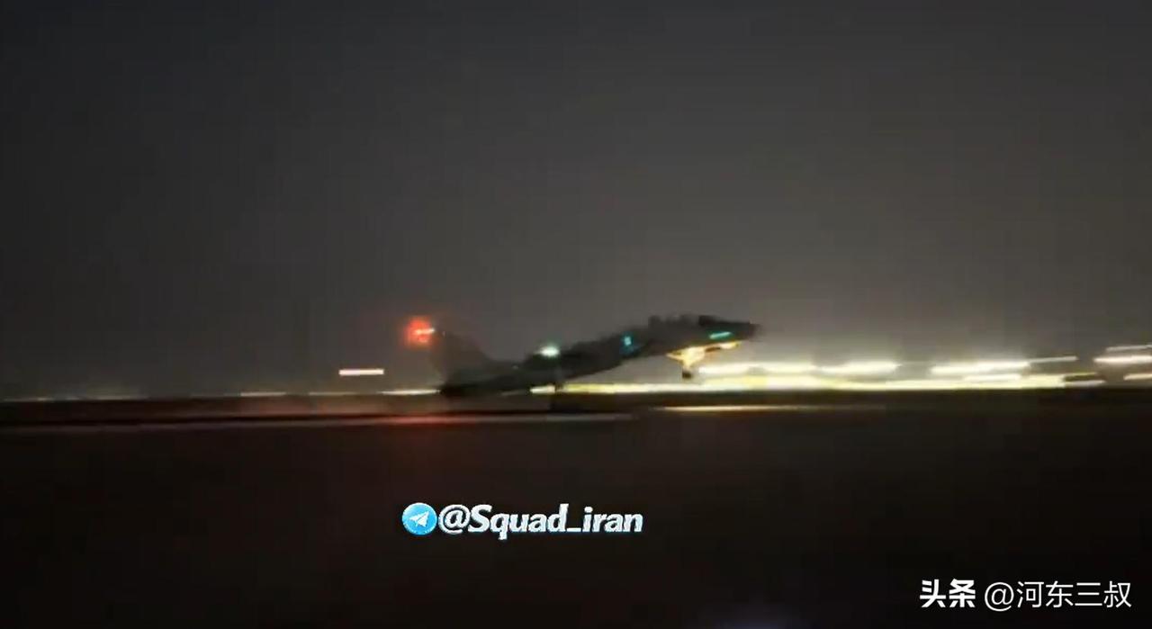 确实没想到，伊朗空军居然还有F-14“雄猫”战斗机，在最新视频画面中可见。一架F