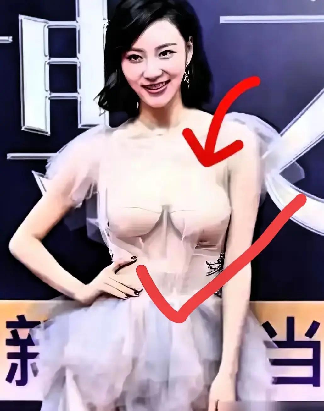 戛纳电影节红毯着装严控：禁止一切裸露。去年第78届戛纳国际电影节已经悄然更新了红