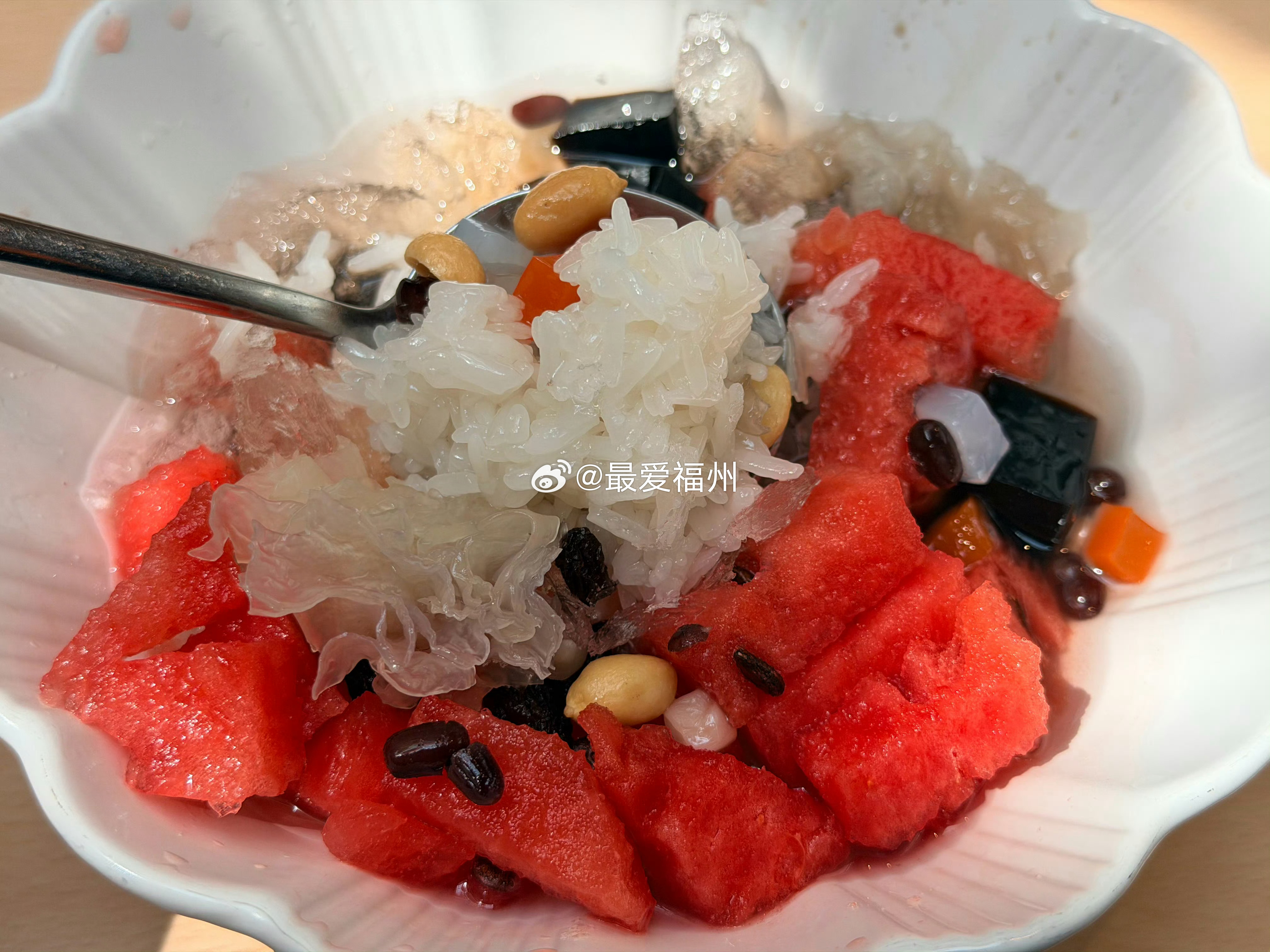 远在米兰！知名博主发图：福州冰饭走出国门亮相意大利 