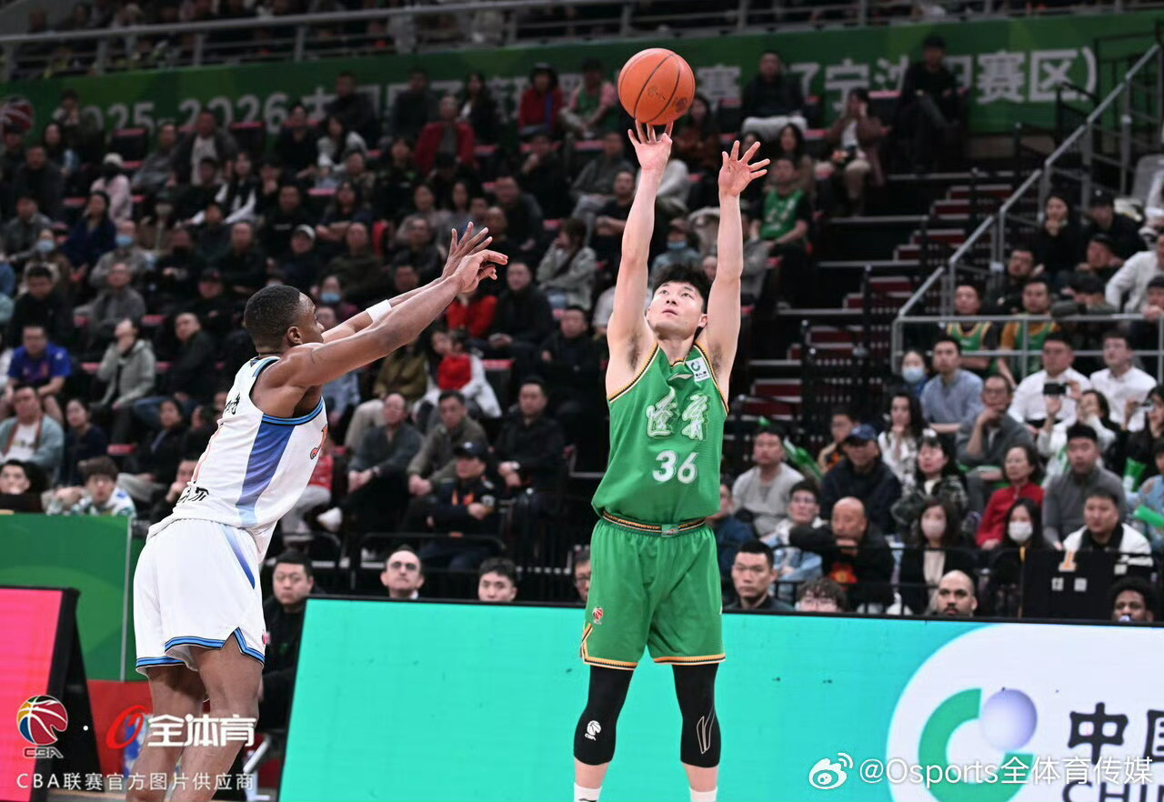 今天是手帝的生日让我们祝手帝生日快乐🎂场上防最难防的人，攻只投最硬的球手帝真心